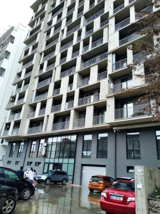 jikia, Tbilisi, 4 Bedrooms Bedrooms, ,1 BathroomBathrooms,Apartment,For Sale,jikia,12,4027